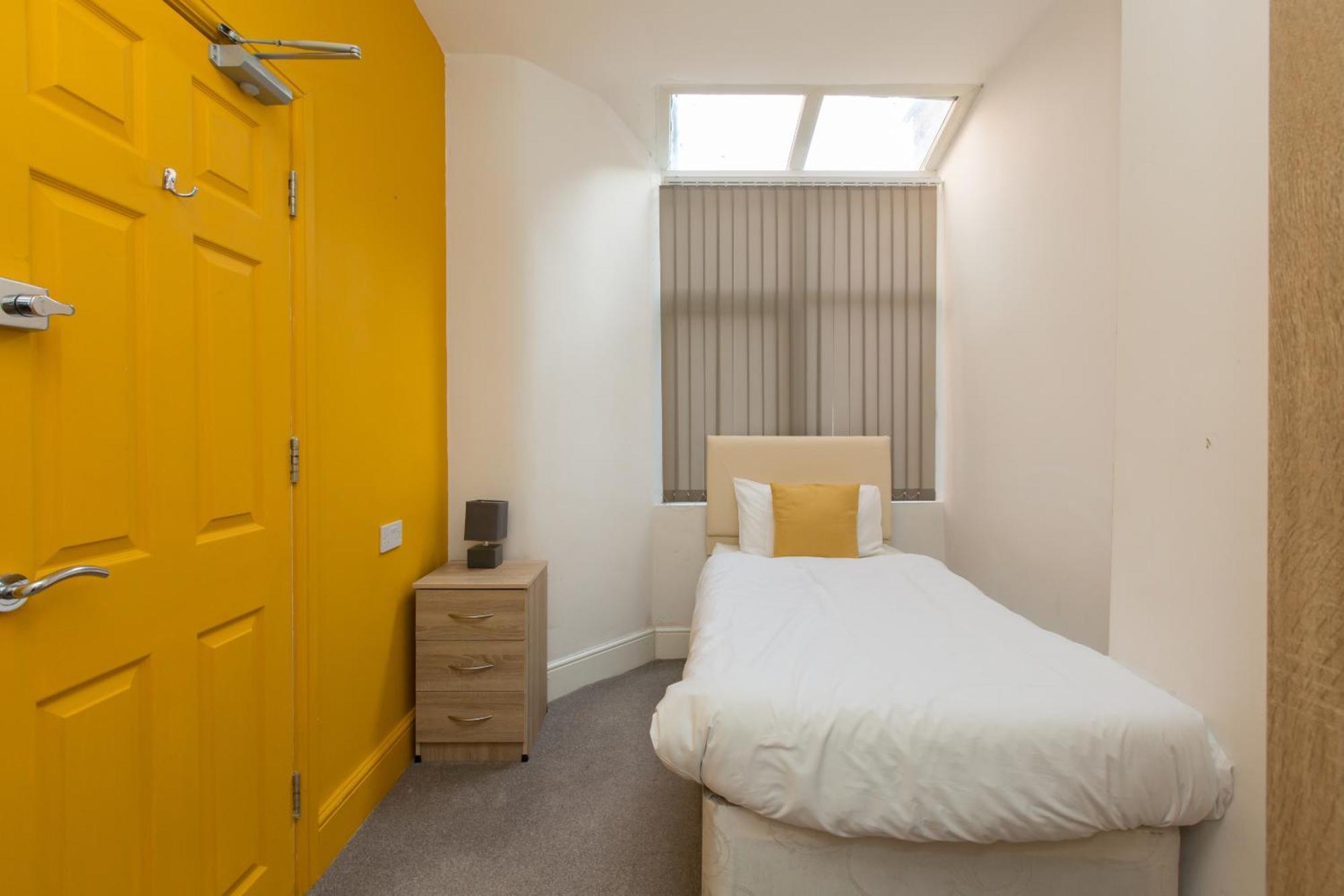 Townhouse @ Electricity Street Crewe Esterno foto